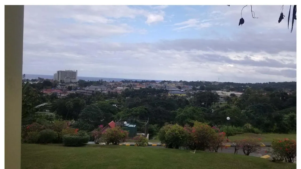 The Paradise View Mystic Ridge 79A Ocho Rios Jamaika