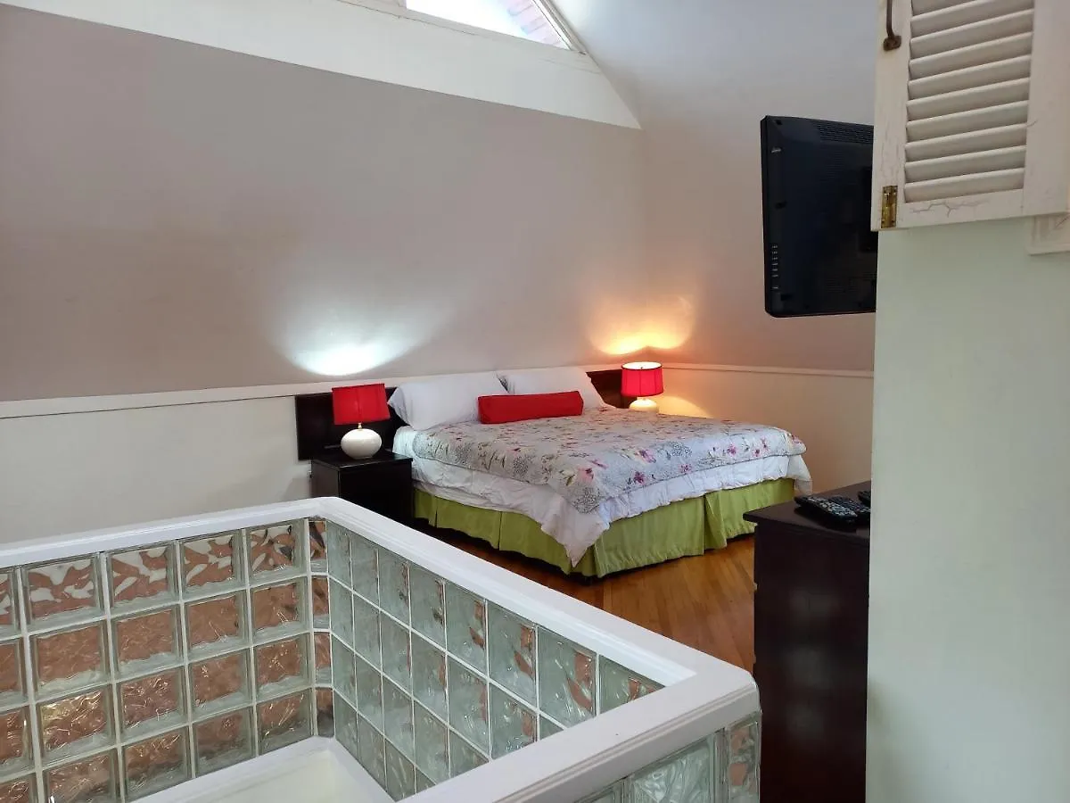 The Paradise View Mystic Ridge 79A Ocho Rios Daire