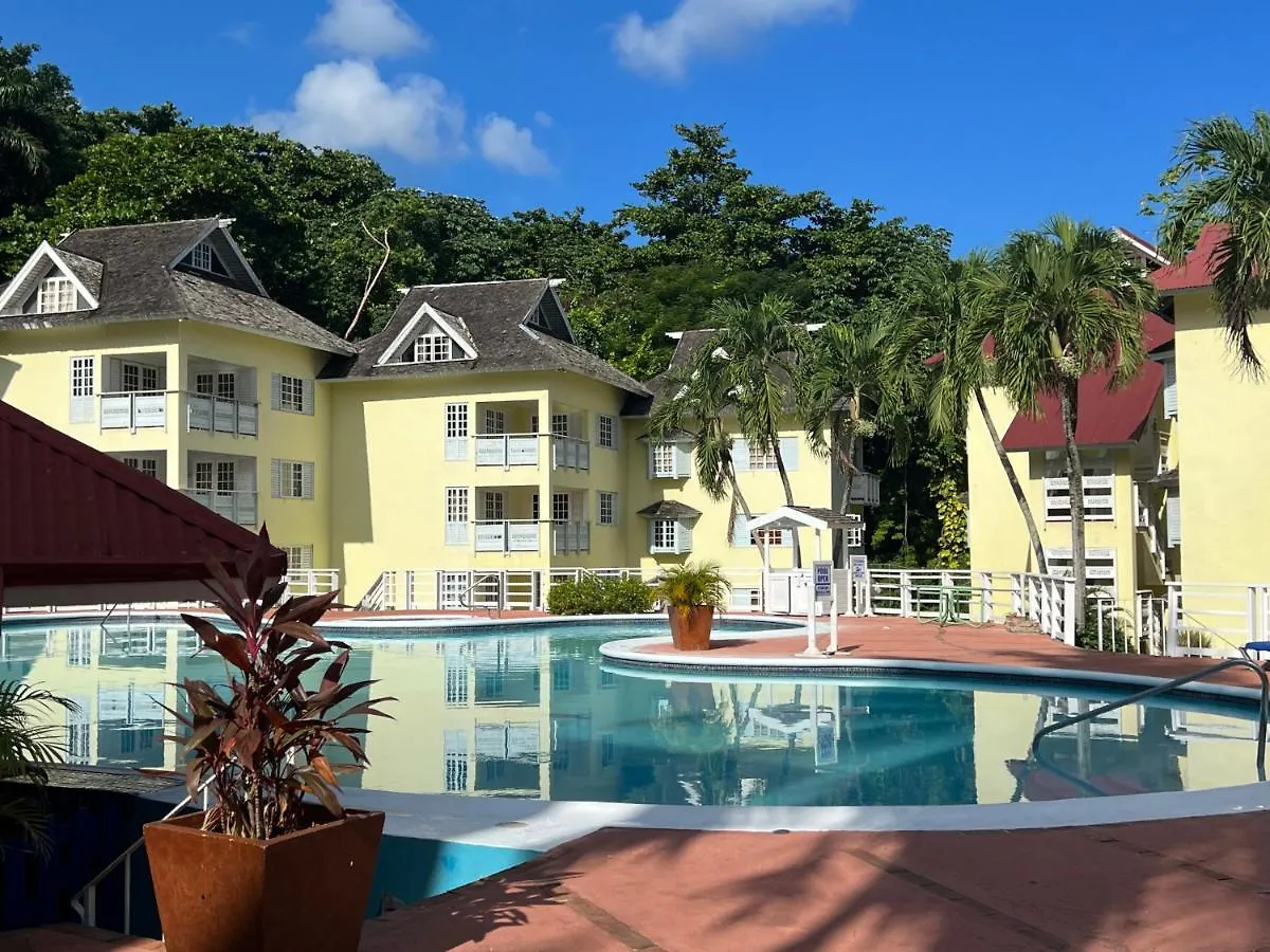 Daire The Paradise View Mystic Ridge 79A Ocho Rios